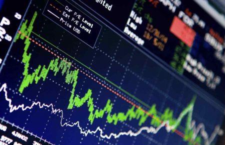 У США вдруге різко обвалилися фондові ринки