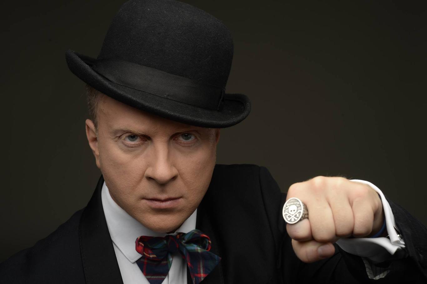 Антін Мухарський: «Вимушено їду з України»