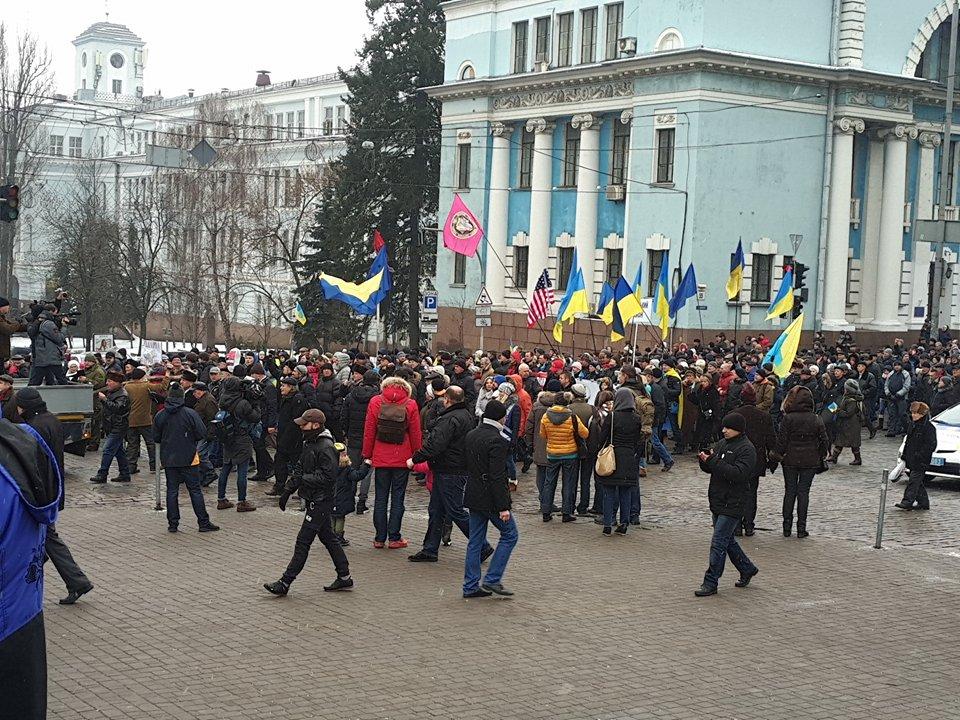 Центром Києва рушили прихильники Саакашвілі (ФОТО, ВІДЕО)