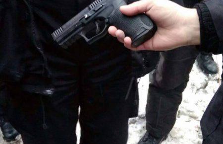 Поліція відкрила провадження через поранення поліцейського під час засідання у справі Труханова