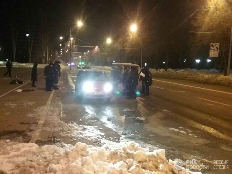 В окупованому Донецьку вибухнуло авто, одна людина загинула