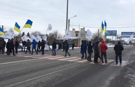 Аграрії перекрили основні дороги України через сою та ріпак (ФОТО, ВІДЕО)