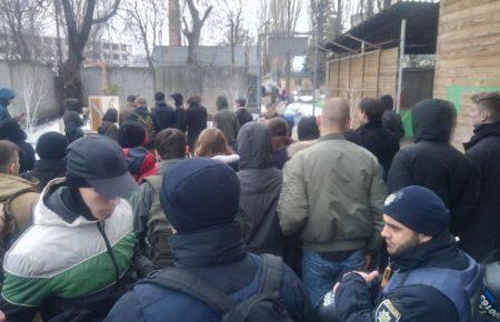 Невідомі хотіли зірвати дискусію на Docudays UA, яка присвячена небезпеці праворадикальних рухів