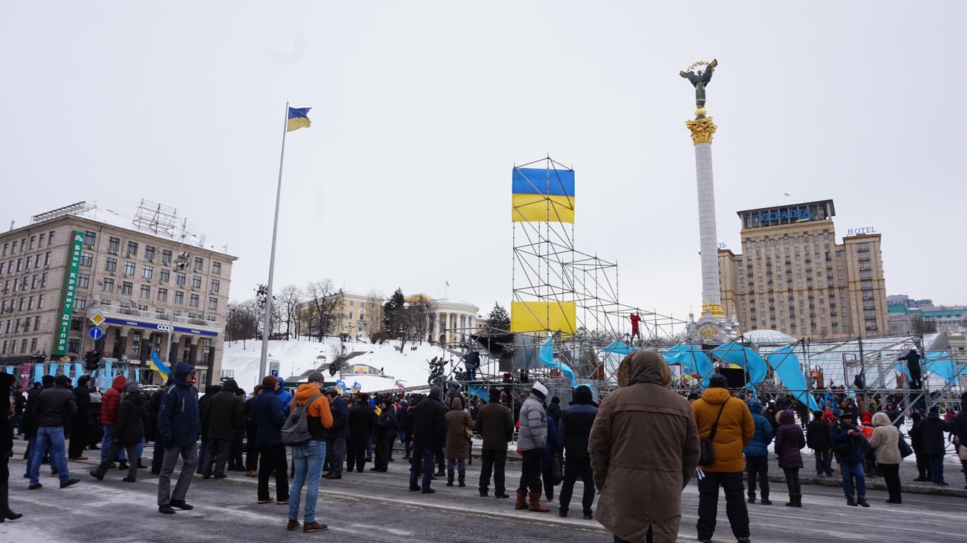 На Майдані Незалежності «РНС» мітингував за відставку Порошенка (Фоторепортаж) (Відео)