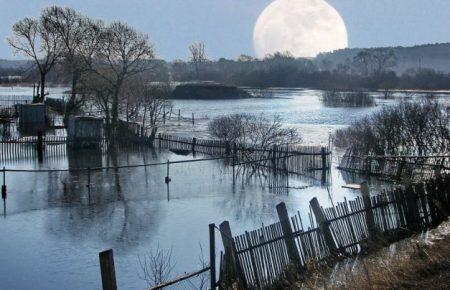 У Старобільському районі загроза підтоплення мостів