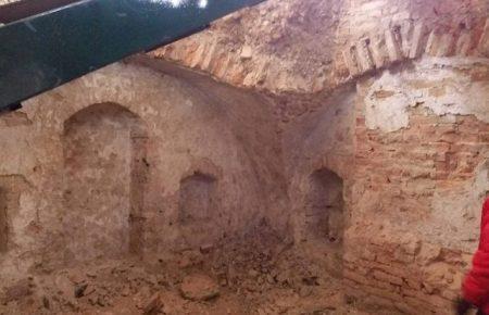 Знайдене підземелля в парку Шевченка в Рівному - палац чи монастир?