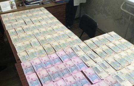 Посадовців Департаменту охорони здоров’я КМДА затримали через підозру у хабарництві (ФОТО)