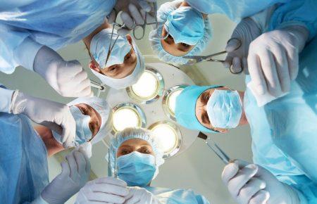 Чому у Бориспільській лікарні гінекологічні операції жінкам роблять наживо?