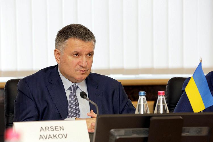МВС готується до звільнення Донбасу, - Аваков