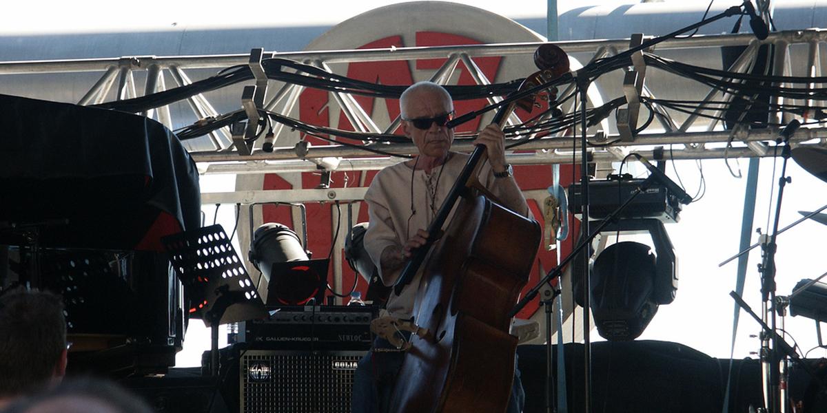 «Слухання стало частиною мого тіла». Історія джазмена-буддиста