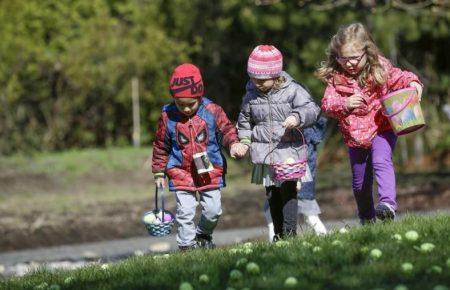 У Ванкувері оголосили полювання на великодні яйця (ФОТО)