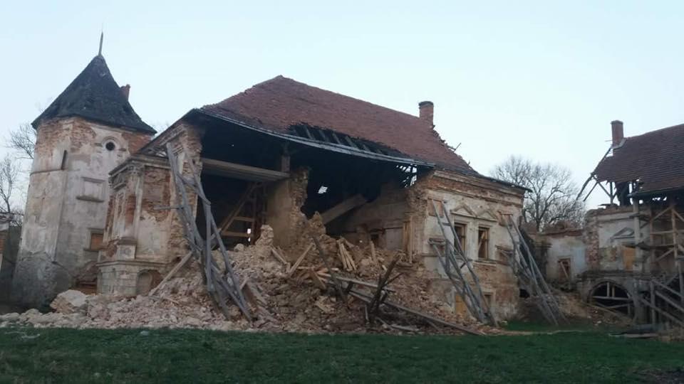 Протиаварійні роботи в Поморянському замку не стосувалися стіни, що обвалилася, - підрядник