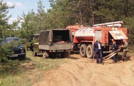 Під Сєвєродонецьком внаслідок обстрілів бойовиків горять 15 гектарів лісу, — ООС (ФОТО)