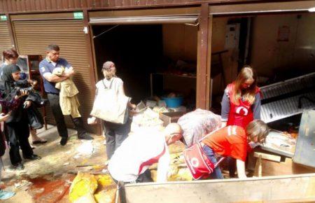 Погром біля «Лісової» у Києві: десятьох затримала поліція, активісти говорять про понад 30 (ФОТО)