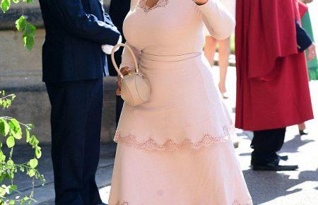 Британія готується до весілля принца Гаррі і Меган Маркл. Хто вже прибув на церемонію? (ФОТО, ВІДЕО)