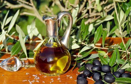 Міфи про оливкову олію, зелені та чорні маслини