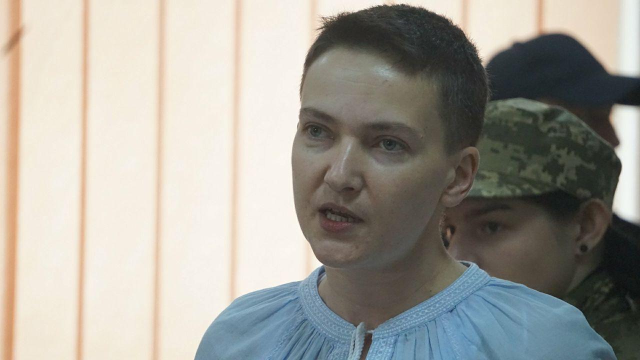 Рідні, депутати та учасники АТО хочуть взяти Надію Савченко на поруки (ФОТО)