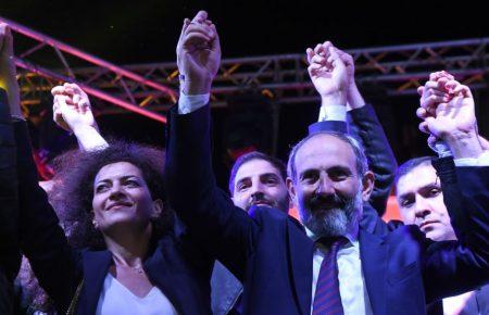 У Вірменії Пашинян закликав до тотальних акцій непокори