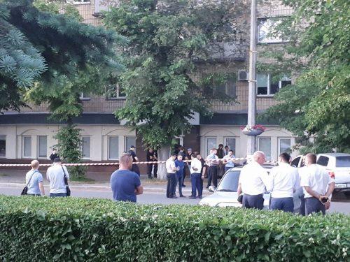 Під час стрілянини у Черкасах загинула одна людина (ВІДЕО)