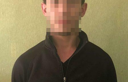 Поліція: чоловіка, що побив військового пенсіонера на ринку у Києві, затримали (ВІДЕО)