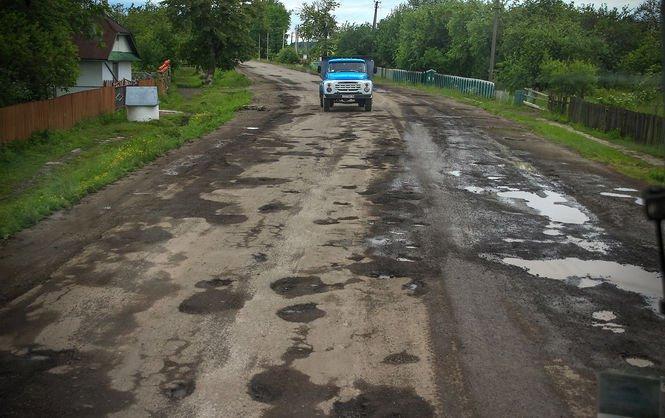 В нових ДБН ввели звуження ширини смуг руху на дорогах