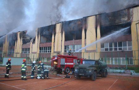 У Львові вночі горів спорткомплекс СКА (ФОТО, ВІДЕО)