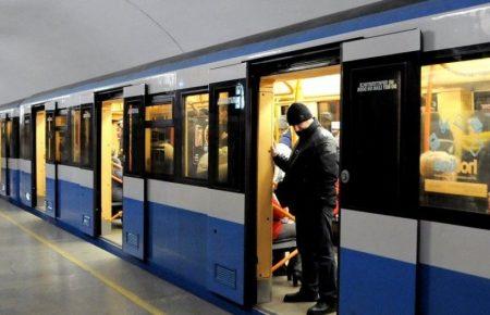 Київське метро заговорить новими голосами