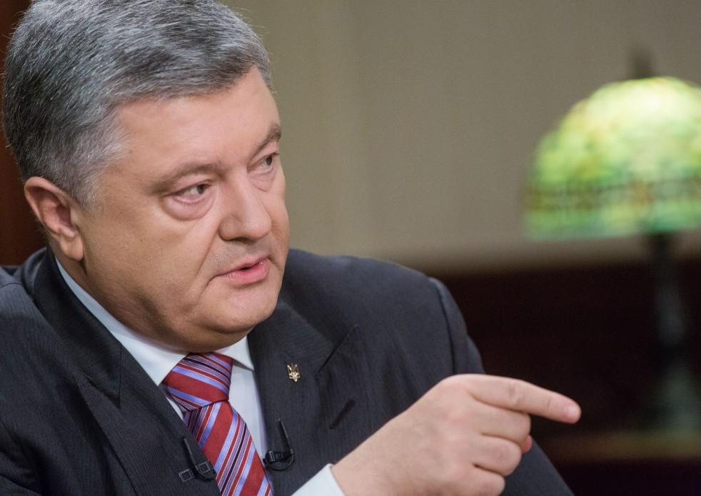 Порошенко підписав закон про збільшення кількості членів ЦВК