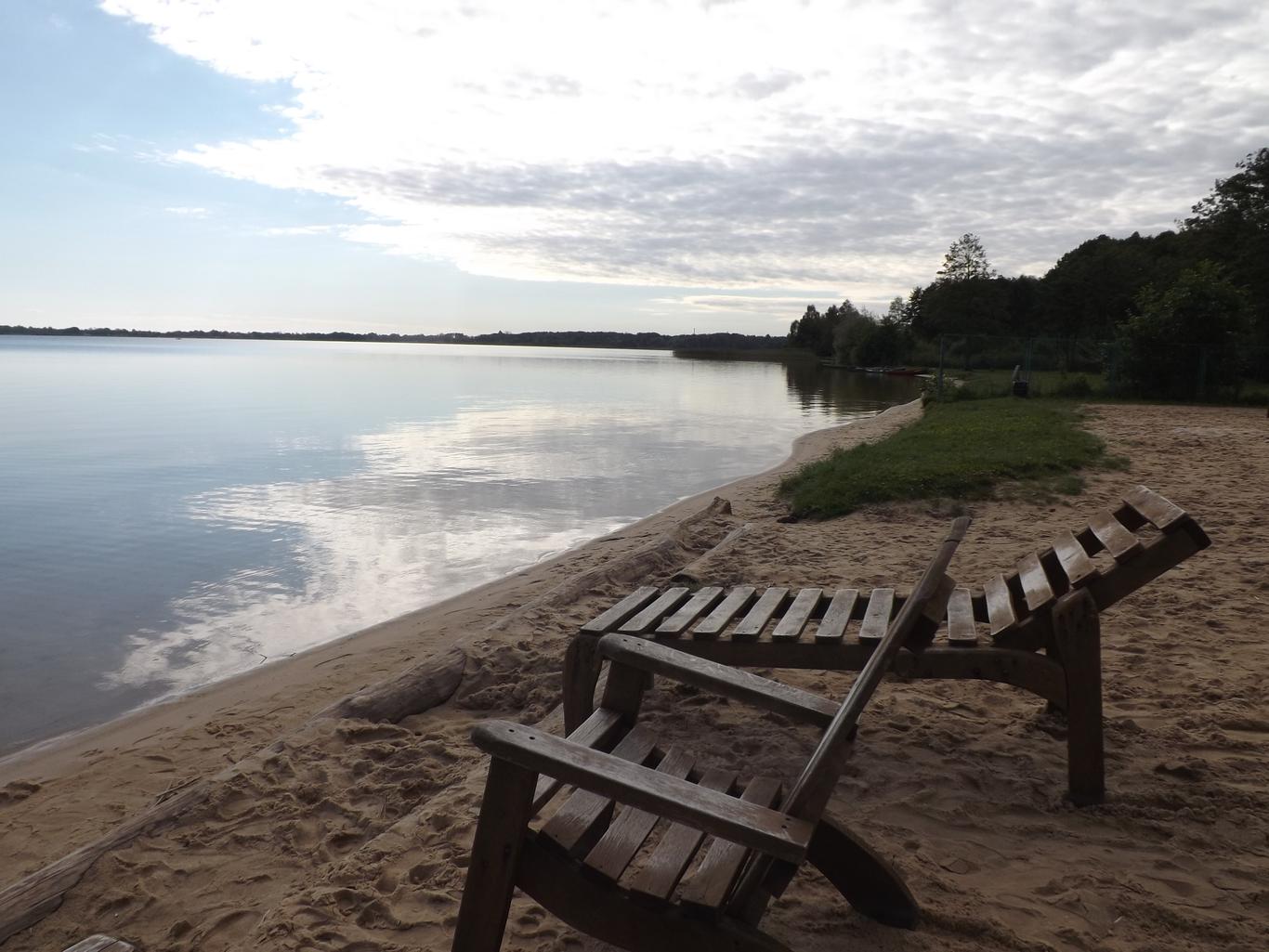 Пляжний сезон на Волині: які водойми краще оминати, а де - варто купатися? (ФОТО)