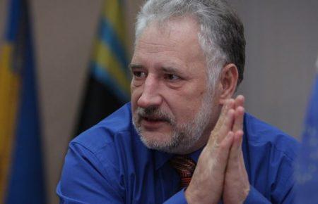 Звільнили та нагородили орденом: указом Порошенка Жебрівського звільнили з посади голови Донецької ОВЦА