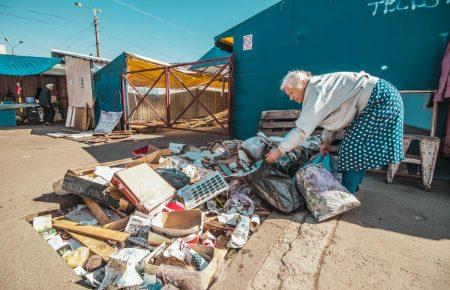 На «Троєщині» демонтують ринок (ФОТО)