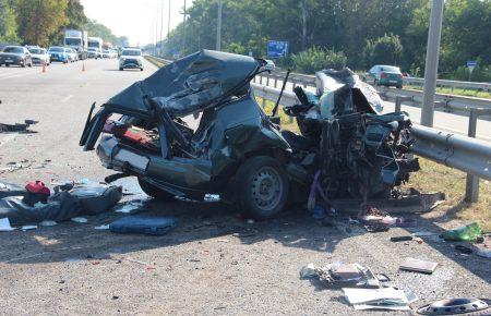 На трасі Київ-Чоп багатокілометровий затор через смертельне ДТП (ФОТО)