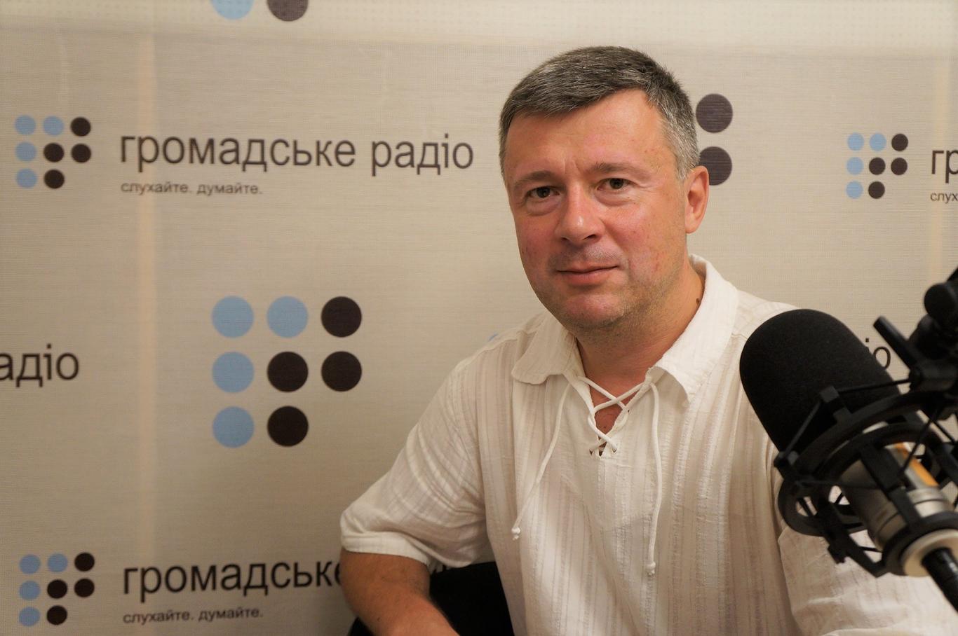 Вибухові пакети та стрім на Фейсбуці: чому екс-бійцям Торнадо можна все?