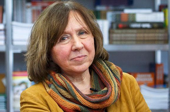 Нобелівська лауреатка Алексієвич скасувала лекцію в Одесі через погрози (ВІДЕО)