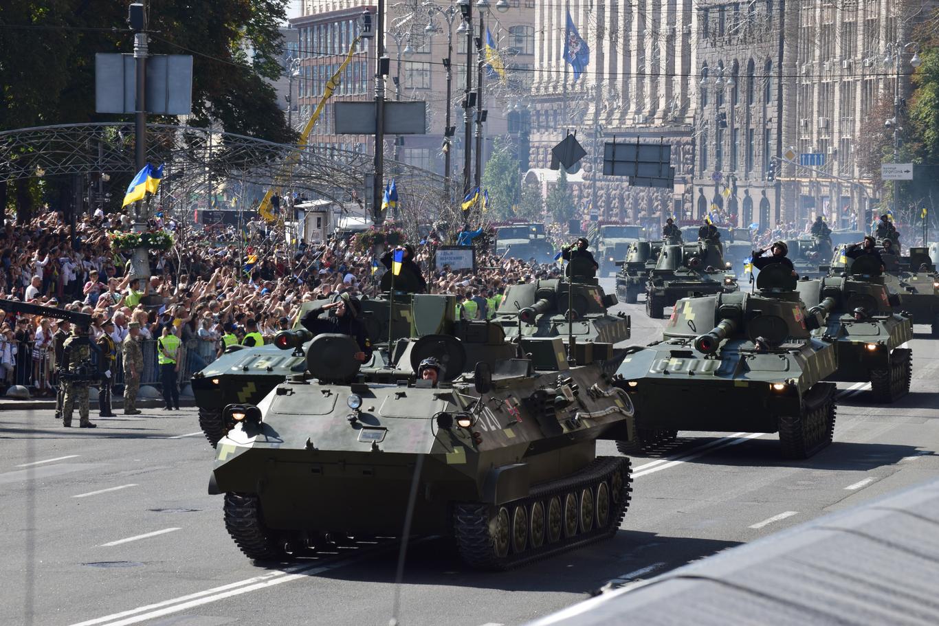 Пустити 300 млн грн на озброєння — це важливіше, ніж просто дати премії по тисячі-півтори гривень — Мусієнко