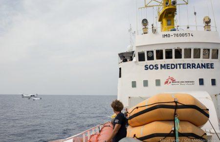 Групу мігрантів, врятованих у Середземному морі, поселили у португальському містечку