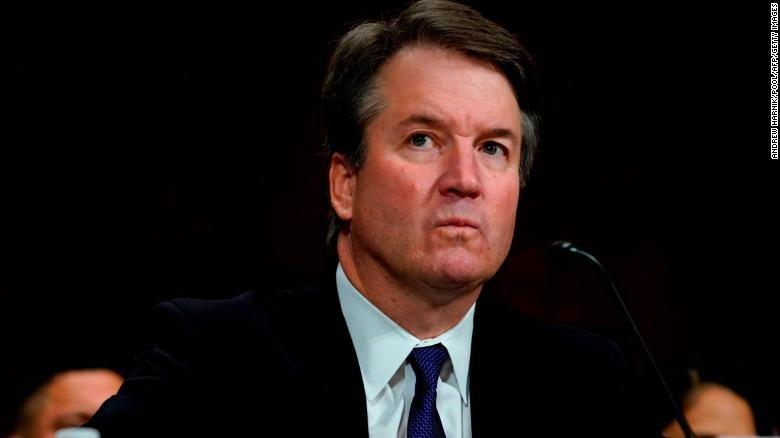 Комітет юстиції США погодив на посаду Верховного судді Бретта Кавано, звинуваченого у сексуальних домаганнях