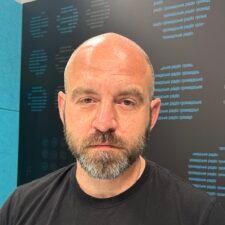 Павло Казарін