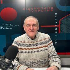 Євген Захаров