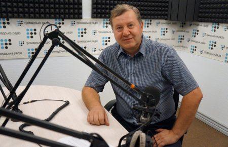 В ефірі FM-радіостанцій має зазвучати патріотична пісня — представник «Музбатальйону»