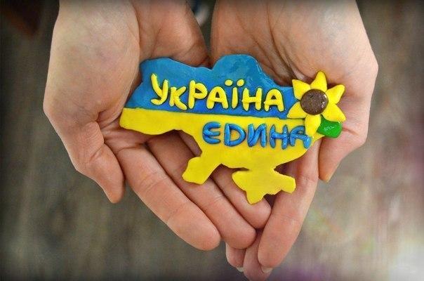 Українці вважають, що серед усіх регіонів країни захід відрізняється найбільше: чому?