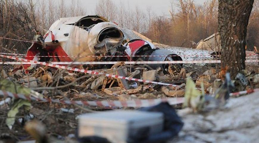 У Смоленську польська та російська сторона почали огляд уламків літака ТУ-154