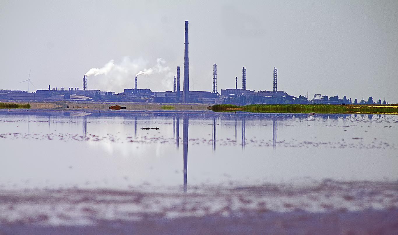 Як викиди на «Кримському Титані» вплинули на екологічний стан Херсонської області?