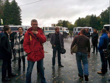 На акціях протесту в Єкатеринбурзі в автозаку із затриманими поїхав колишній мер Ройзман