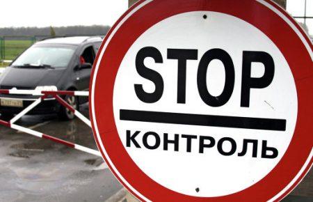 Військові в зоні ООС доставили до поліції 11 людей, ймовірно причетних до бойовиків