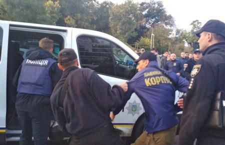 В Одесі під час протесту проти забудови стріляли та застосували сльозогінний газ — поліція