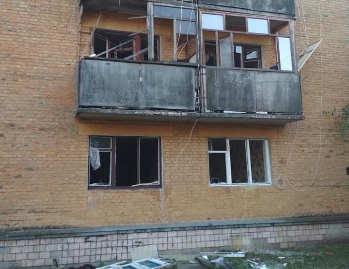 Вибухи боєприпасів поблизу Ічні: у мережу виклали фото та відео з найближчих до складу селищ