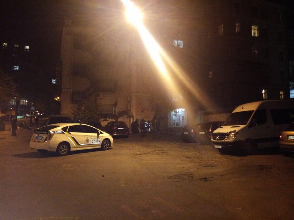 Представники двох праворадикальних організацій напали на офіс СДПУ(О) у Києві