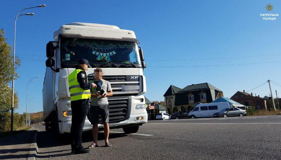 Радари на дорогах: за перший день використання TruCam патрульні склали понад 200 протоколів