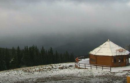 Перенос праздников повлиял на туристический сектор в Украине — эксперт
